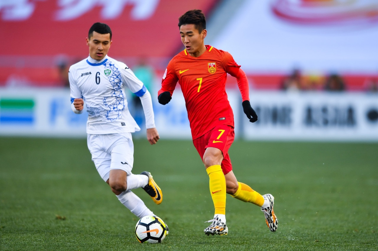 半岛体育APP-斯图加特冠军阵容